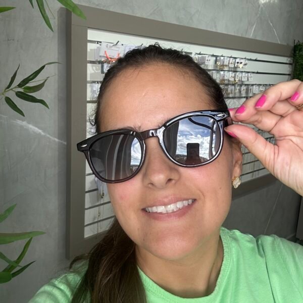 ÓCULOS DE SOL REDONDO EM ACETATO VINHO - Image 3